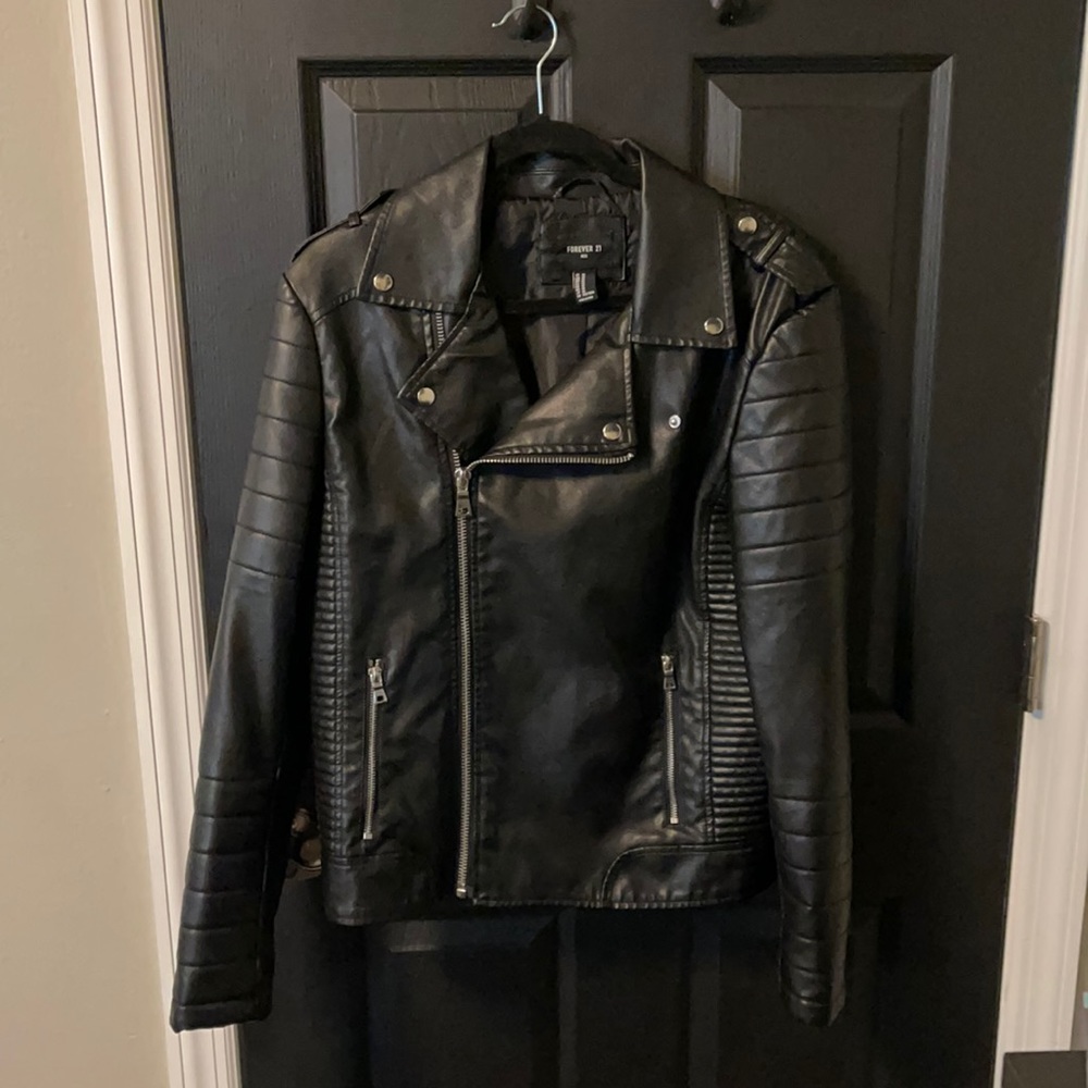 Men’s leather biker jacket